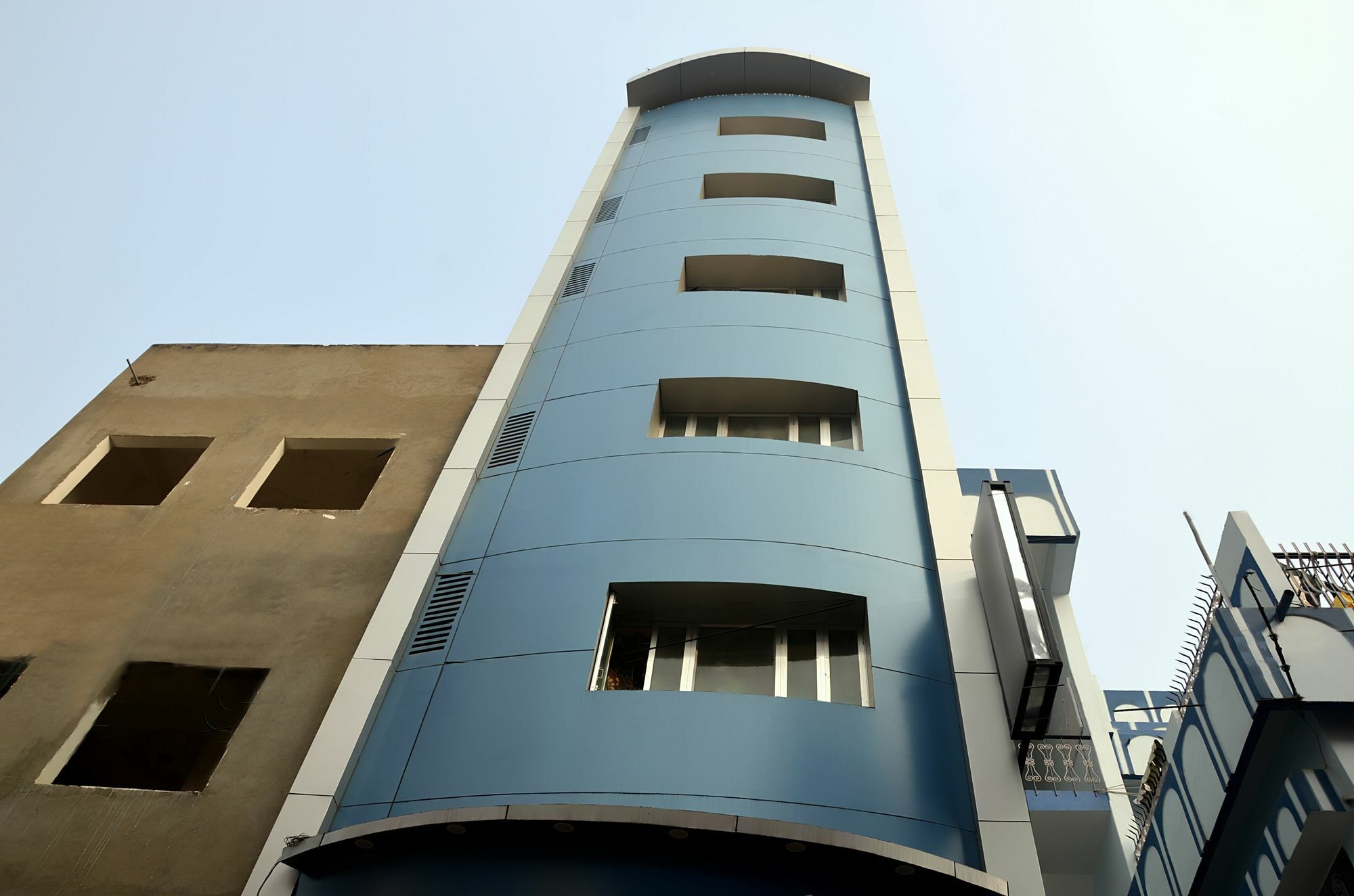 Hotel Bleue Mont Varanasi Luaran gambar