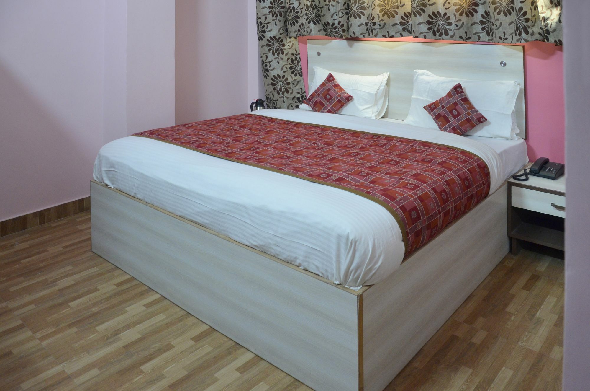 Hotel Bleue Mont Varanasi Luaran gambar